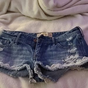 Hollister short shorts low rise +2" Inseam